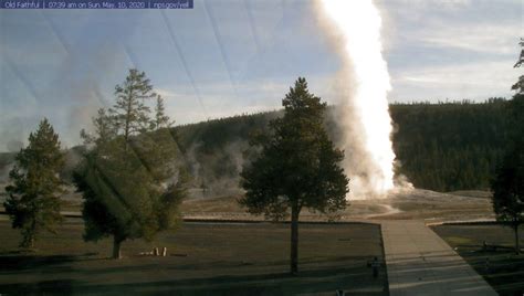 Old Faithful Webcam